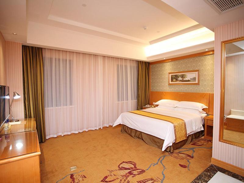 Vienna Hotel Jiangsu Kunshan Exhibition Center Exterior photo